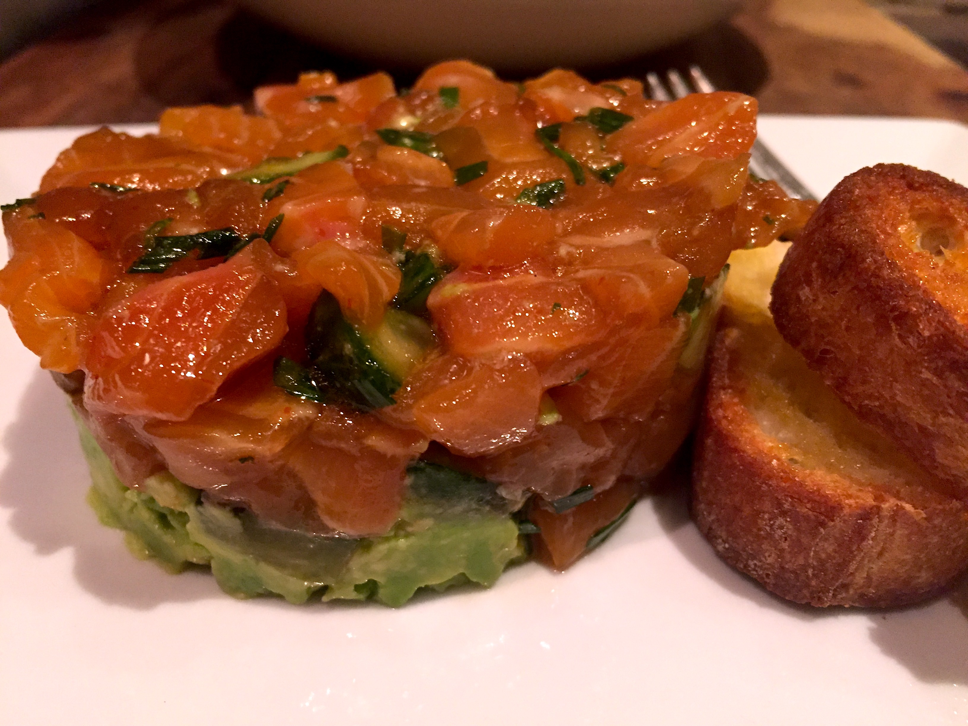 Quick and easy salmon tartare